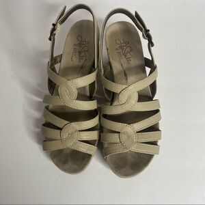 Life Stride | Soft System Wedge Sandal 7 Wide